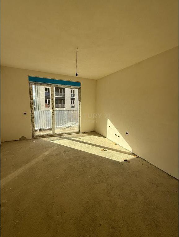 VENDESI APPARTAMENTO 3+1+2 AL COMPLESSO "ORBITAL 6", NUOVO BOULEVARD!