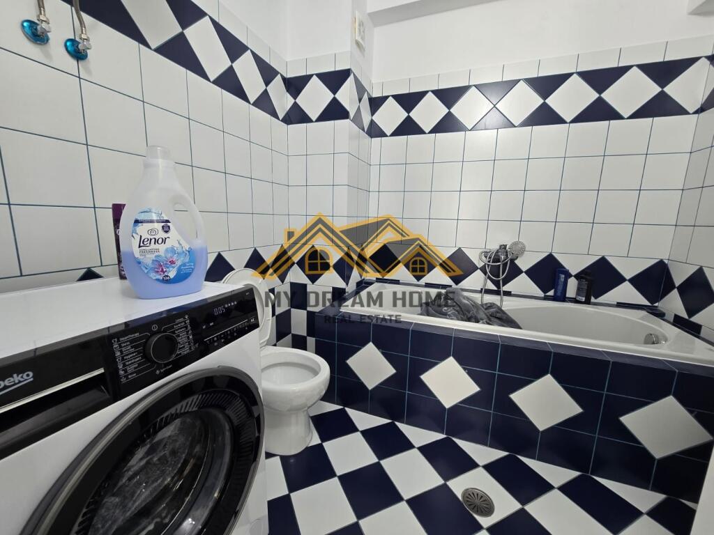 Appartamento 2+1+2T In Vendita sulla Spiaggia, Durrës