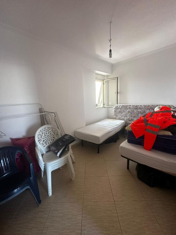 JEPET APARTAMENT ME QERA 3+1+2 TE UJESJELLSI DURRES