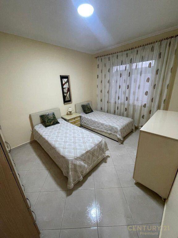 Apartament 1+1 Me Qira në Kopshtin Botanik Zoologjik, Tiranë! 550 € /Muaj
