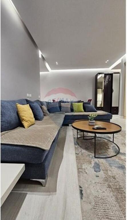 Apartament 2+1+2 te Rruga e Barrikadave!!!!!!!!!!