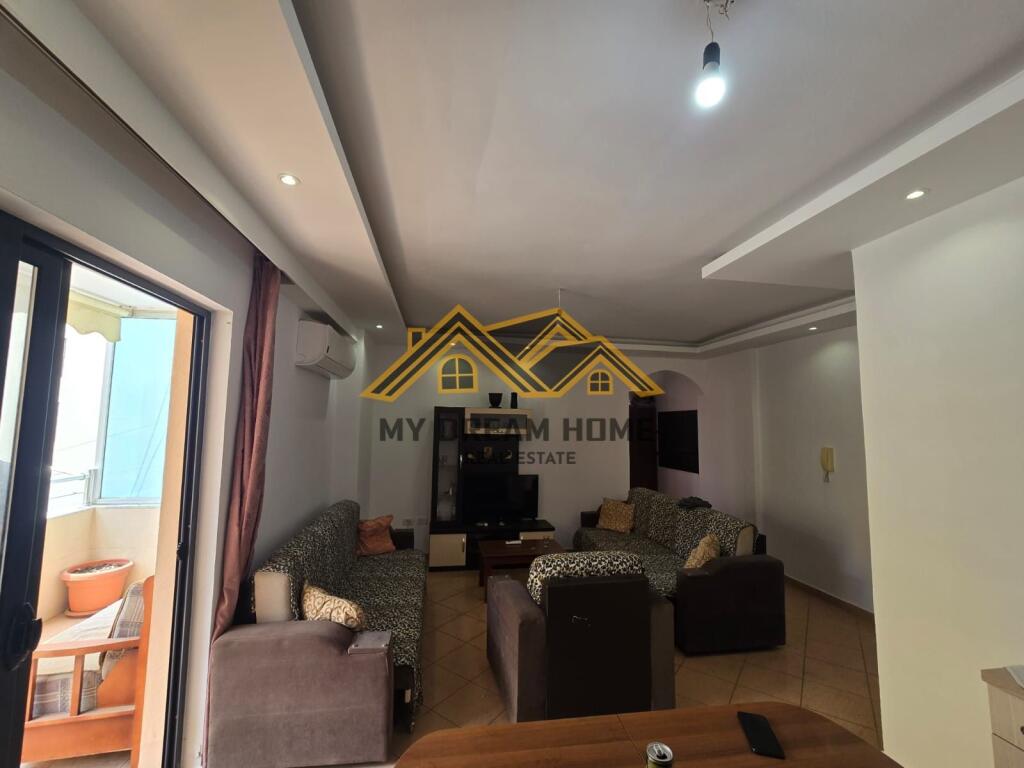 JEPET ME QIRA APARTAMENT 2+1 NE PLAZH DURRES !