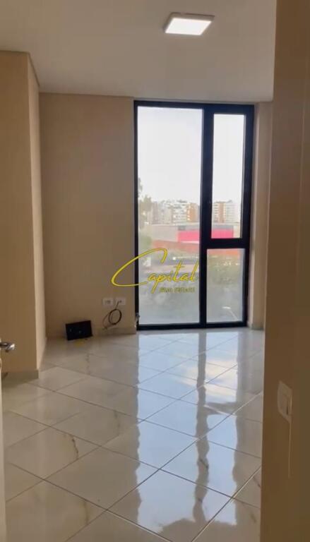 ZYRE ME QERA 70 M2 PALLATI ME SHIGJETA 500 EURO