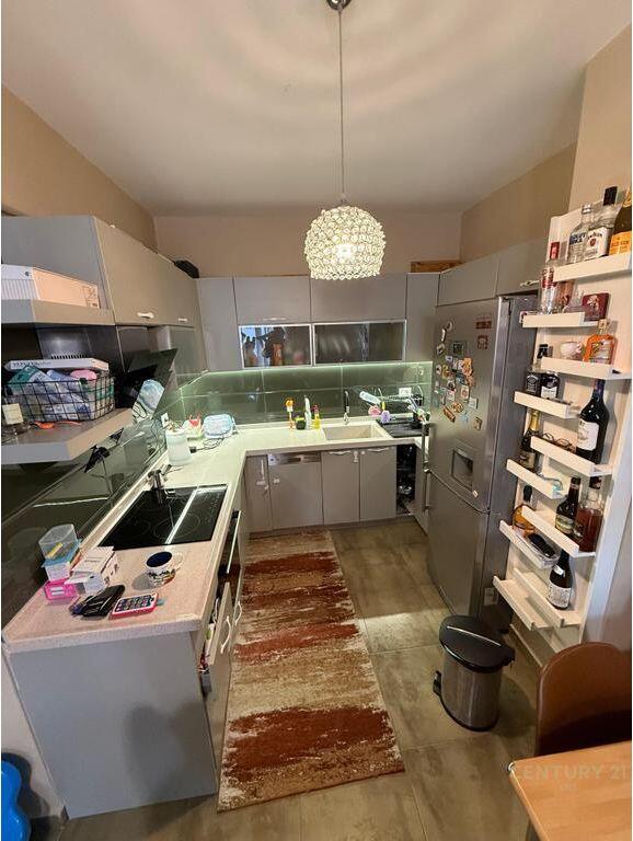 Apartament 2+1 ne Ali Dem 600 € /Muaj