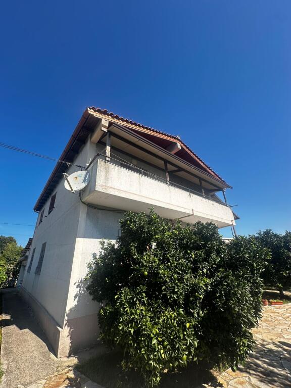 SHITET VILE 2 KATESHE SPITALLE DURRES