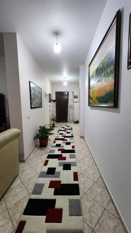 Villa for sale, Sauk, Tirane