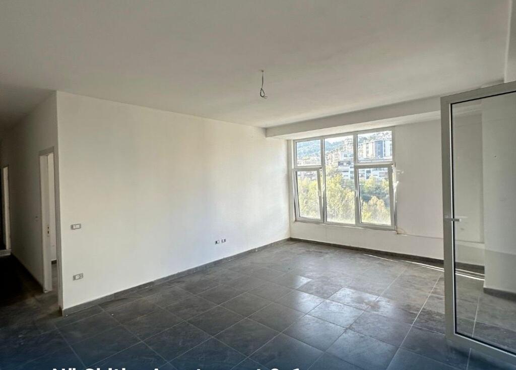 Vendesi appartamento 2+1+2 lago quello