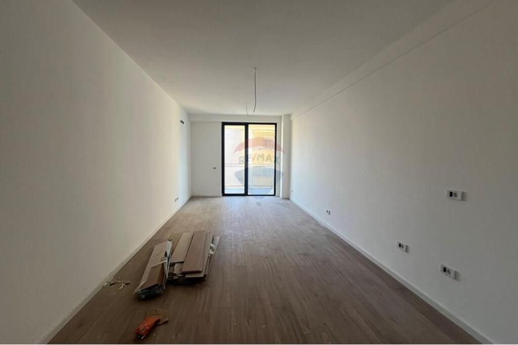 Apartament - Për Shitje - Rruga Mine Peza, Tiranë