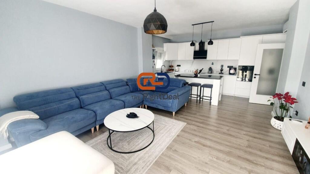 Ne Zonen E Tiranes Re, Shitet Super Apartament 2+1+2, Totalisht I Investuar!!