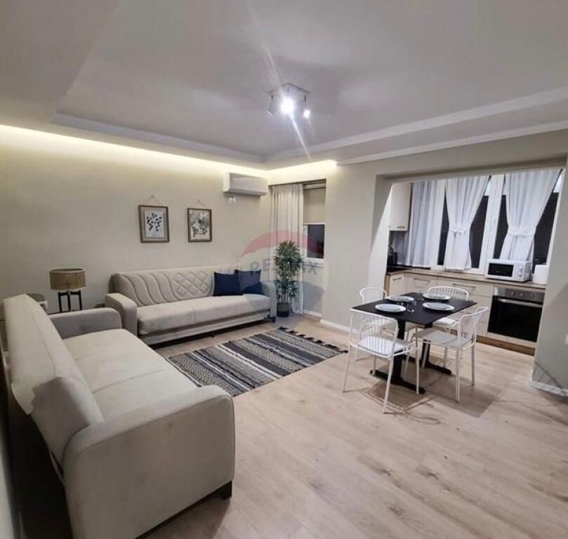 Aprtament 1+1 me qira tek Posta qendrore