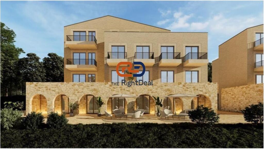 A Dhermi, Nel Complesso Sofo Duni, Appartamento 1+1 Ideale Per Investimento In Vendita!