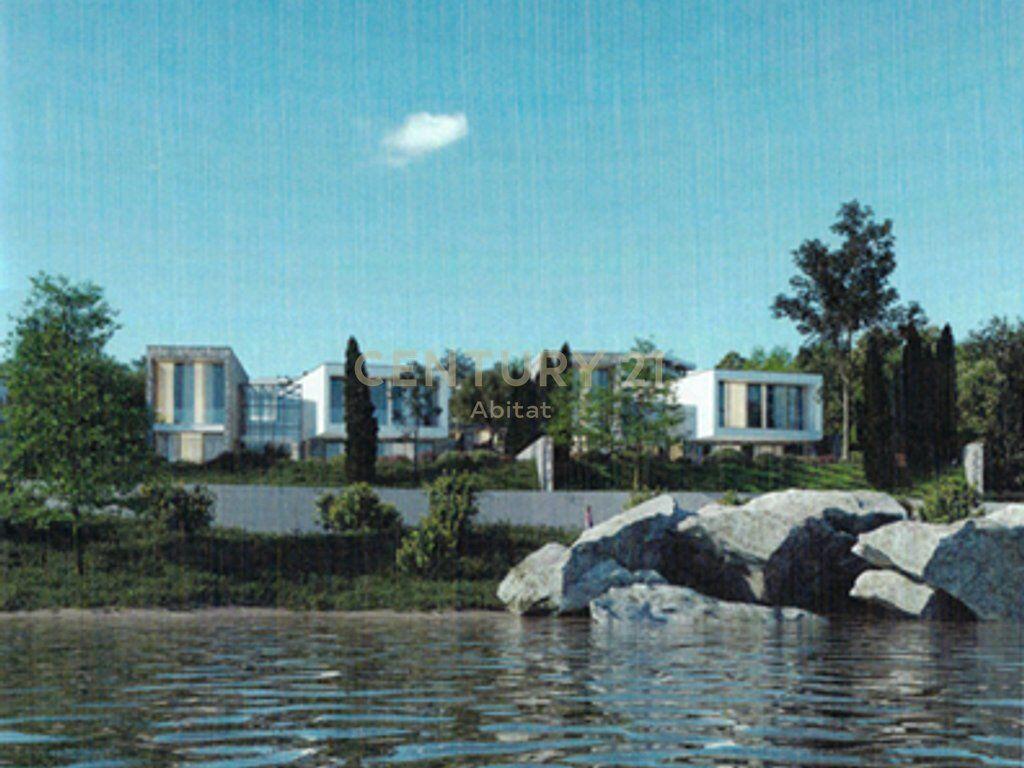 Appartamento 3+1+2 e Veranda in vendita a Farka Lake Front Residence 357,170 €