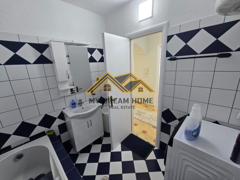 Appartamento 2+1+2T In Vendita sulla Spiaggia, Durrës