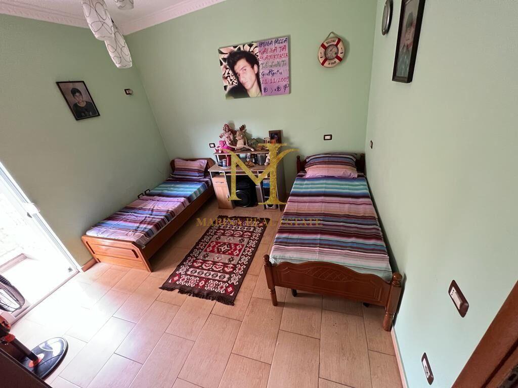 FOR RENT 2ND FLOOR, PRIVATE HOUSE NEAR DAJLANI BRIDGE !!