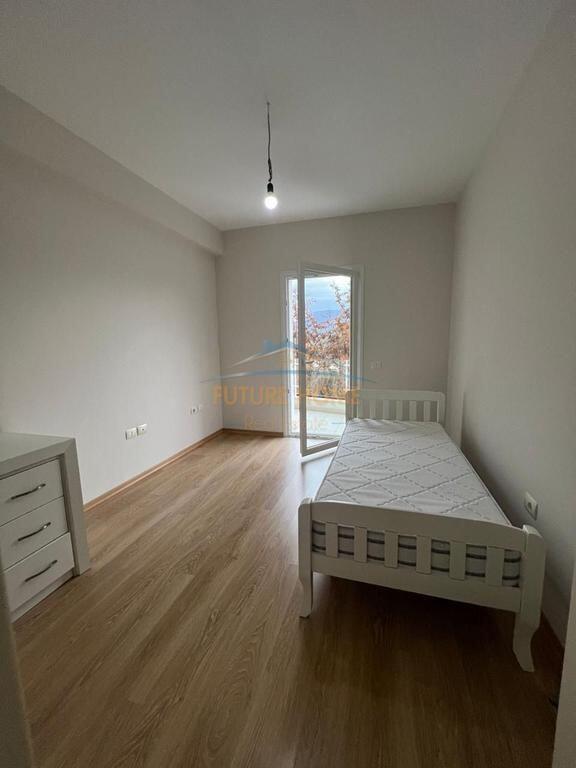 Qera, Apartament 2+1, Kopshti Botanik