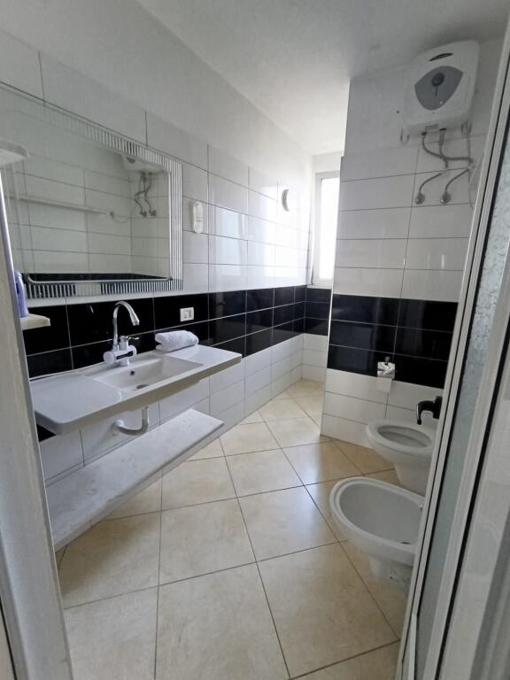 2+1 e kompletuar pranë universitetit bujqësor të Tiranës