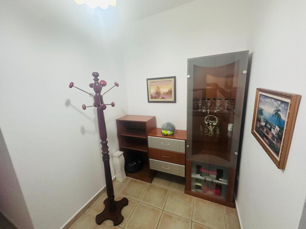 Jepet Me Qera Apartament 1+1+1 Ballkon