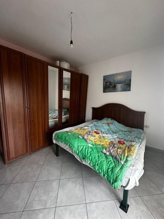 SHITET APARTAMENT 2+1 ISH FABRIKA BUKES DURRES 100.000€