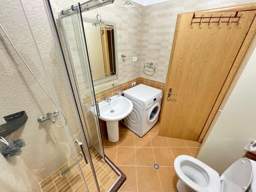 Apartament Me Qera 2+1 Tek Gjimnazi Cajupi (ID B2201388) Tirane
