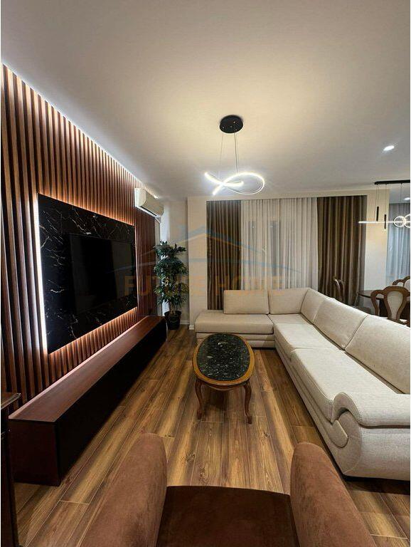 Apartament me qera 2+1+2 , Rruga Mine Peza , Tirane