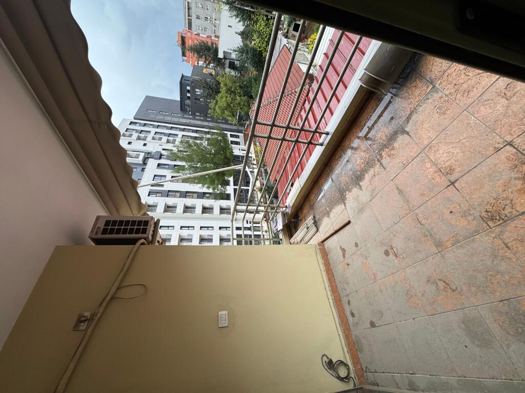 Apartment 2+1 at 21 Dhjetori!