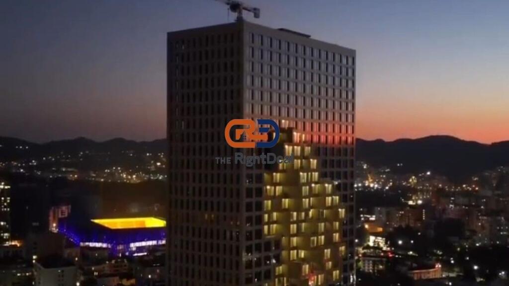 Tek Downtown One, Shitet Apartament Unik 2+1+2, Me Pamje Spektakolare!!