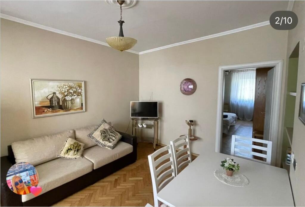 1+1,i mobiluar te posta ne qender,cmimi 600 euro