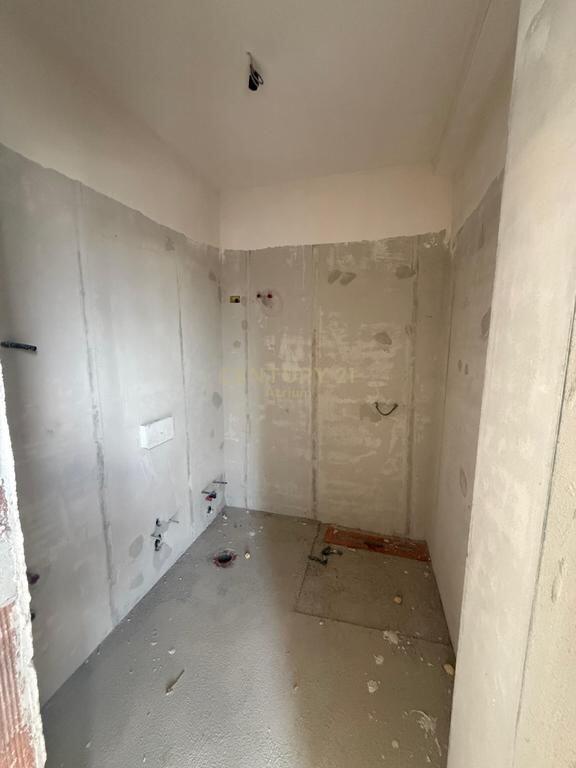 VENDESI APPARTAMENTO 3+1+2 AL COMPLESSO "ORBITAL 6", NUOVO BOULEVARD!