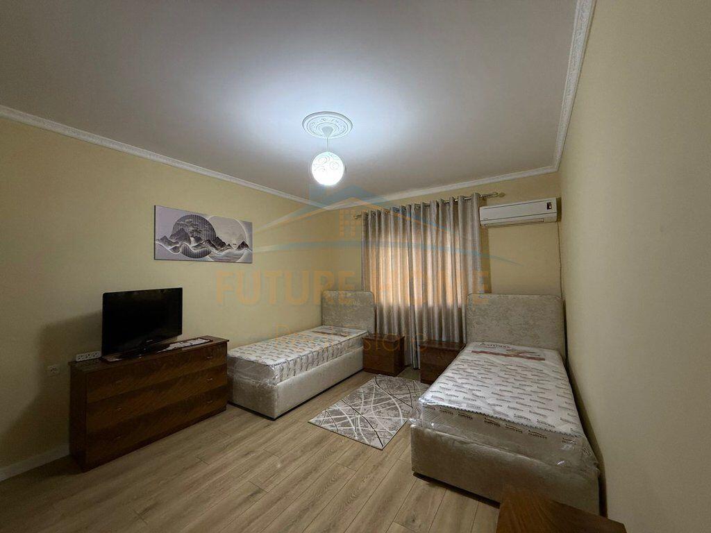 Shitet, Apartament 2+1, Alidemi, Tiranë