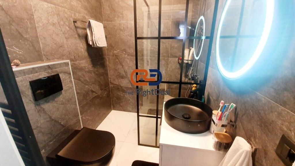 Ne Zonen E Tiranes Re, Shitet Super Apartament 2+1+2, Totalisht I Investuar!!