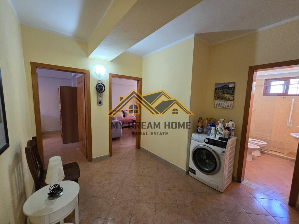 JEPET ME QIRA APARTAMENT 2+1 TEK MARKATA DURRES!