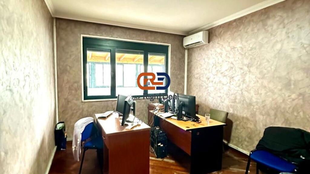 Okazion!! Ne Bllok, Buze Rruges Kryesore Shitet Apartament 3+1, Mundesi Ideale Investimi !!