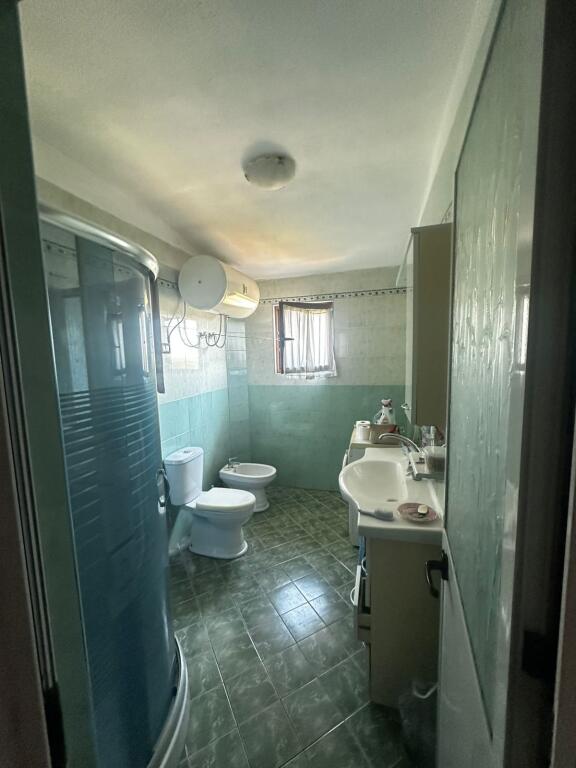 SHITET VILE 2 KATESHE SPITALLE DURRES