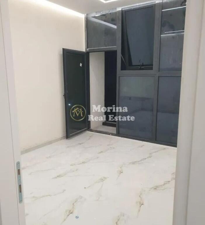 Qera ambjent biznesi.”Astir” 1000 Euro/Muaj