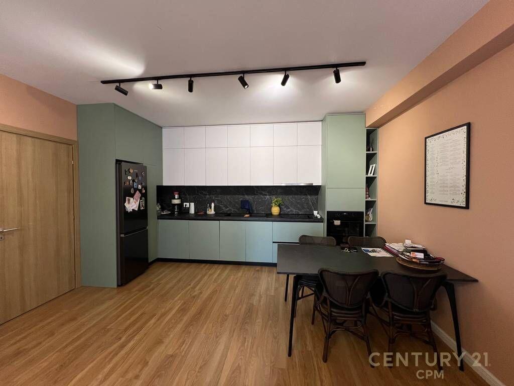 Appartamento 2+1 in vendita in Via Barrikadave!