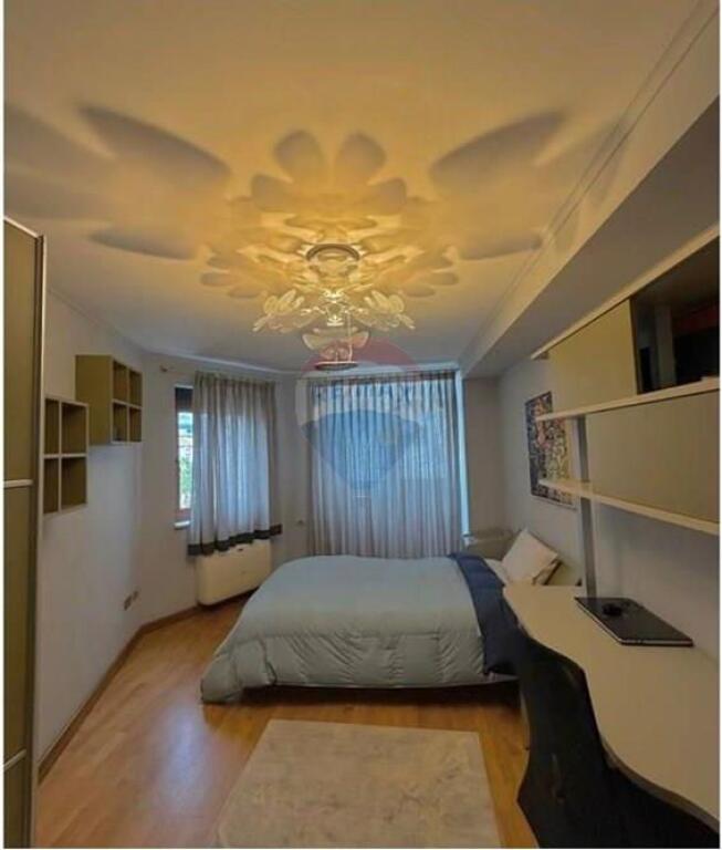 🏡Shitet Apartament 3+1+2 | 📍Bulevardi Zogu I