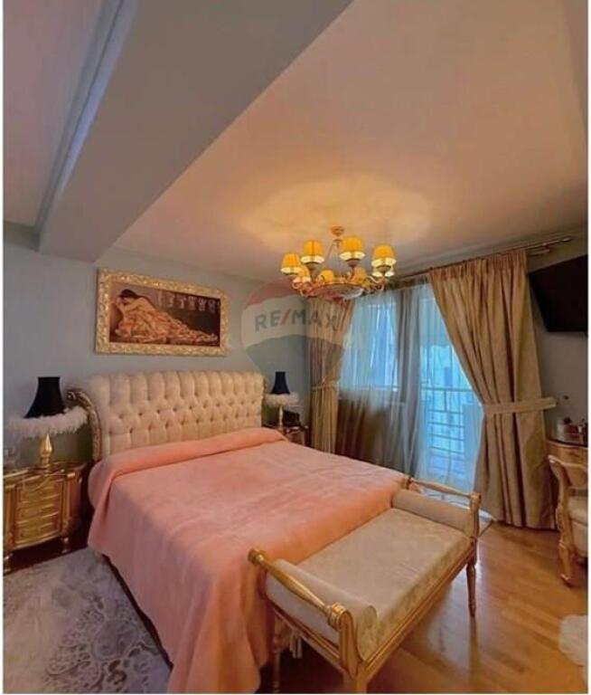 🏡Shitet Apartament 3+1+2 | 📍Bulevardi Zogu I