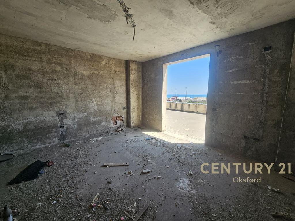 SHESIM APARTAMENT 3+1+2 PLUS 150 M2 VERANDE NE DURRES! 170,000 €