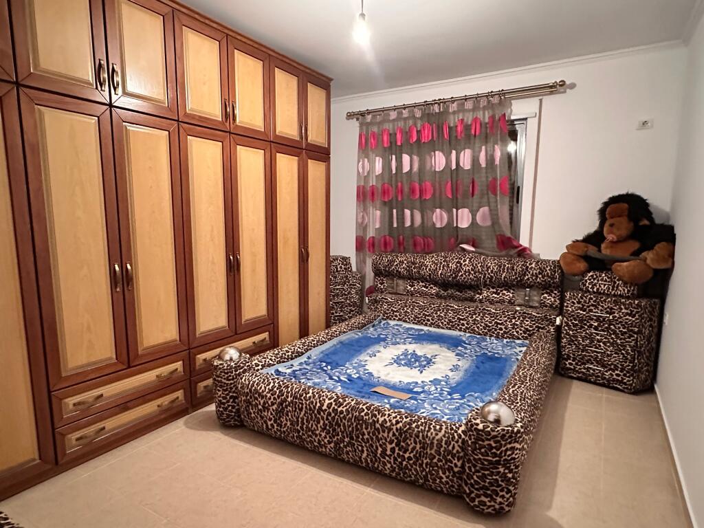 Me QIRA 2+1 te Fresku