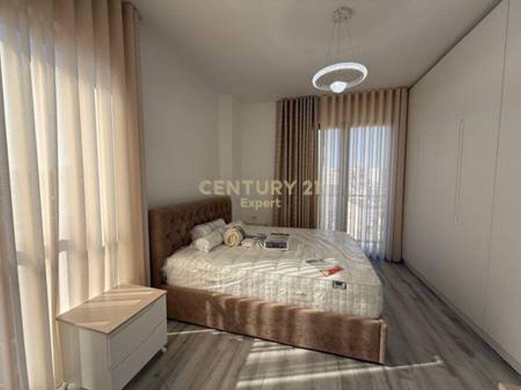 APARTAMENT 2+1+2+POST PARKIMI PER QIRA NE DON BOSKO!