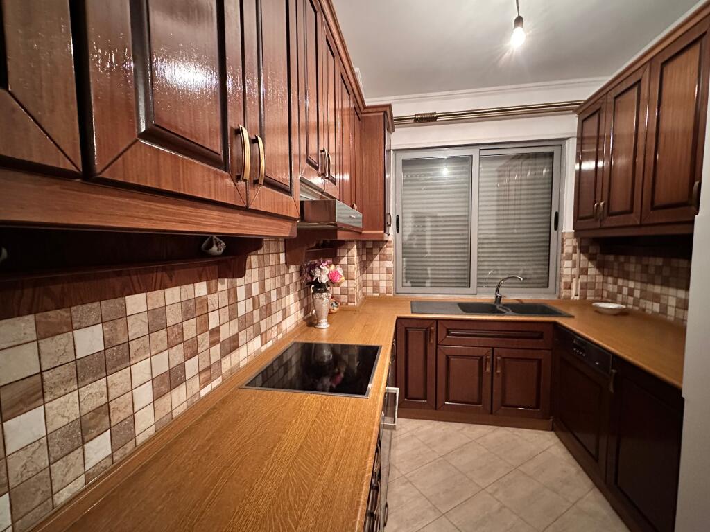 Me QIRA 2+1 te Fresku