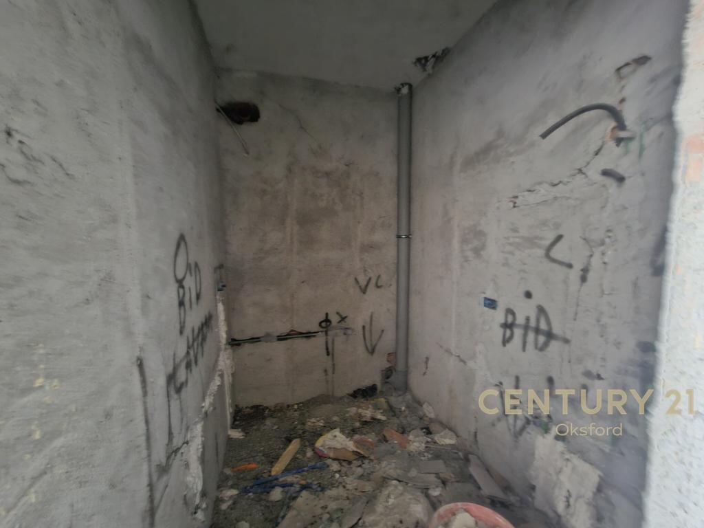 SHESIM APARTAMENT 3+1+2 PLUS 150 M2 VERANDE NE DURRES! 170,000 €