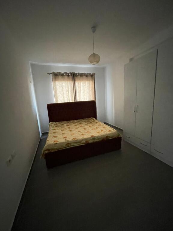 💥 Vendesi in vendita appartamento 2+1+1 nel cuore ❤ della città di Kamez Tirana