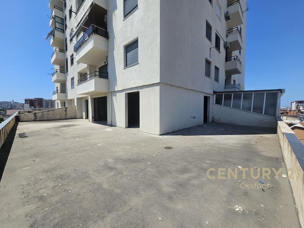 SHESIM APARTAMENT 3+1+2 PLUS 150 M2 VERANDE NE DURRES! 170,000 €