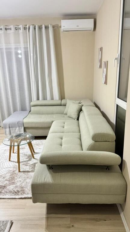 Jepet me Qira – Apartament 2+1 | Pranë Spitalit Amerikan 3