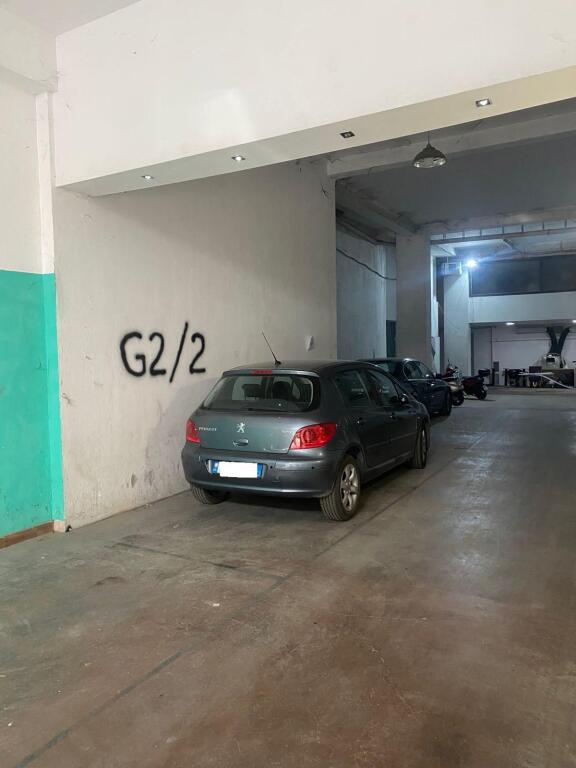 Tirane, shitet Garazh | Post Parkimi 14 m², Kati 0 (Rr. Ferit Xhajko)