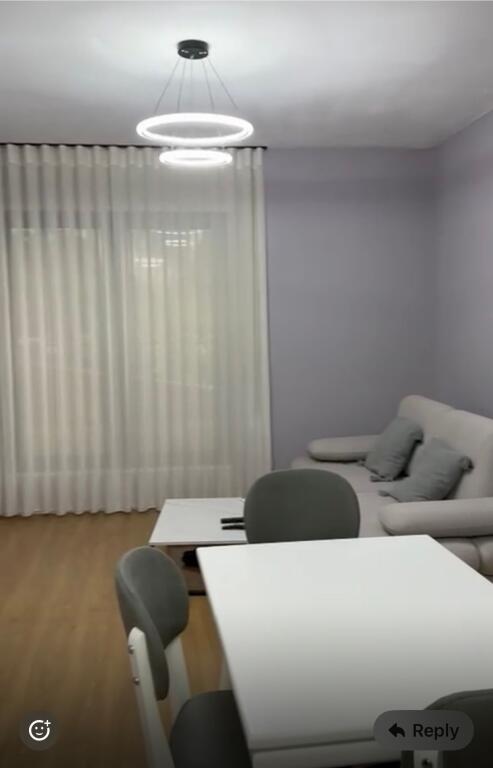 1+1,i mobiluar per here te pare,kodra e diellit,550 euroofrohet dhe parkim shtese