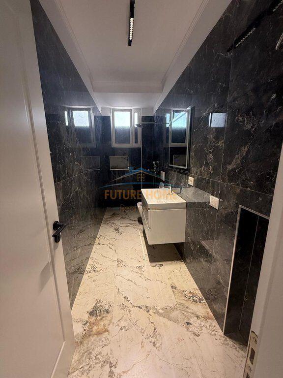 Shitet, Apartament 2+1+2, Mine Peza, Tiranë