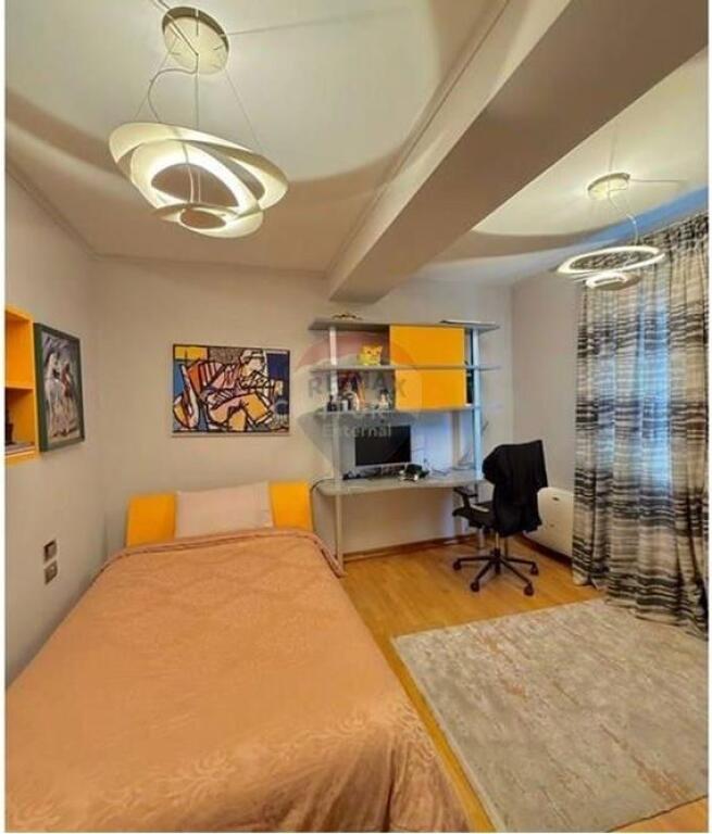 🏡Shitet Apartament 3+1+2 | 📍Bulevardi Zogu I