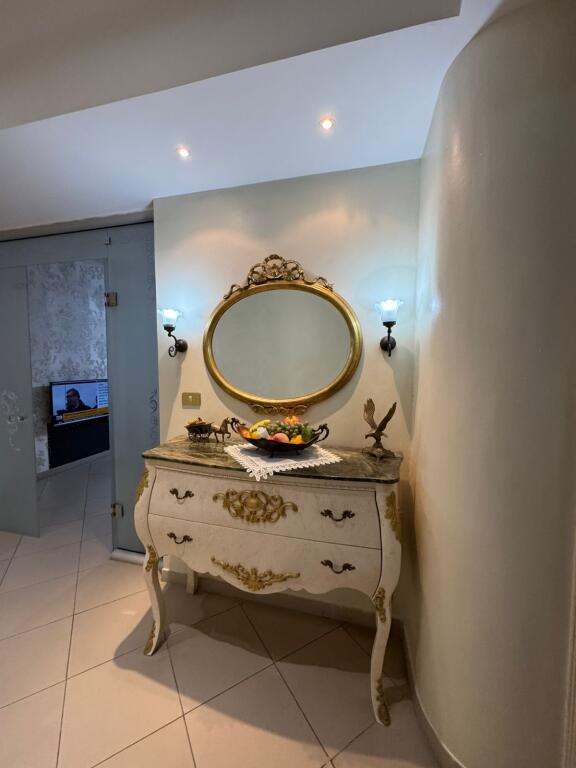 SHITET APARTAMENT 2+1+GARAZH 📍IRFAN TOMIMI